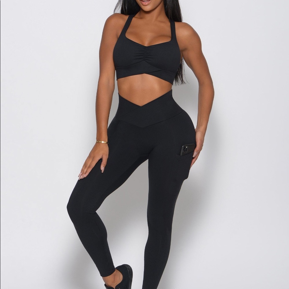 🖤SOLD🖤Like new bombshell contour leggings - Picture 1 of 7